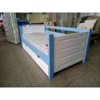 Дитяче ліжко-тахта  Tokka дерев'яне з ящиками